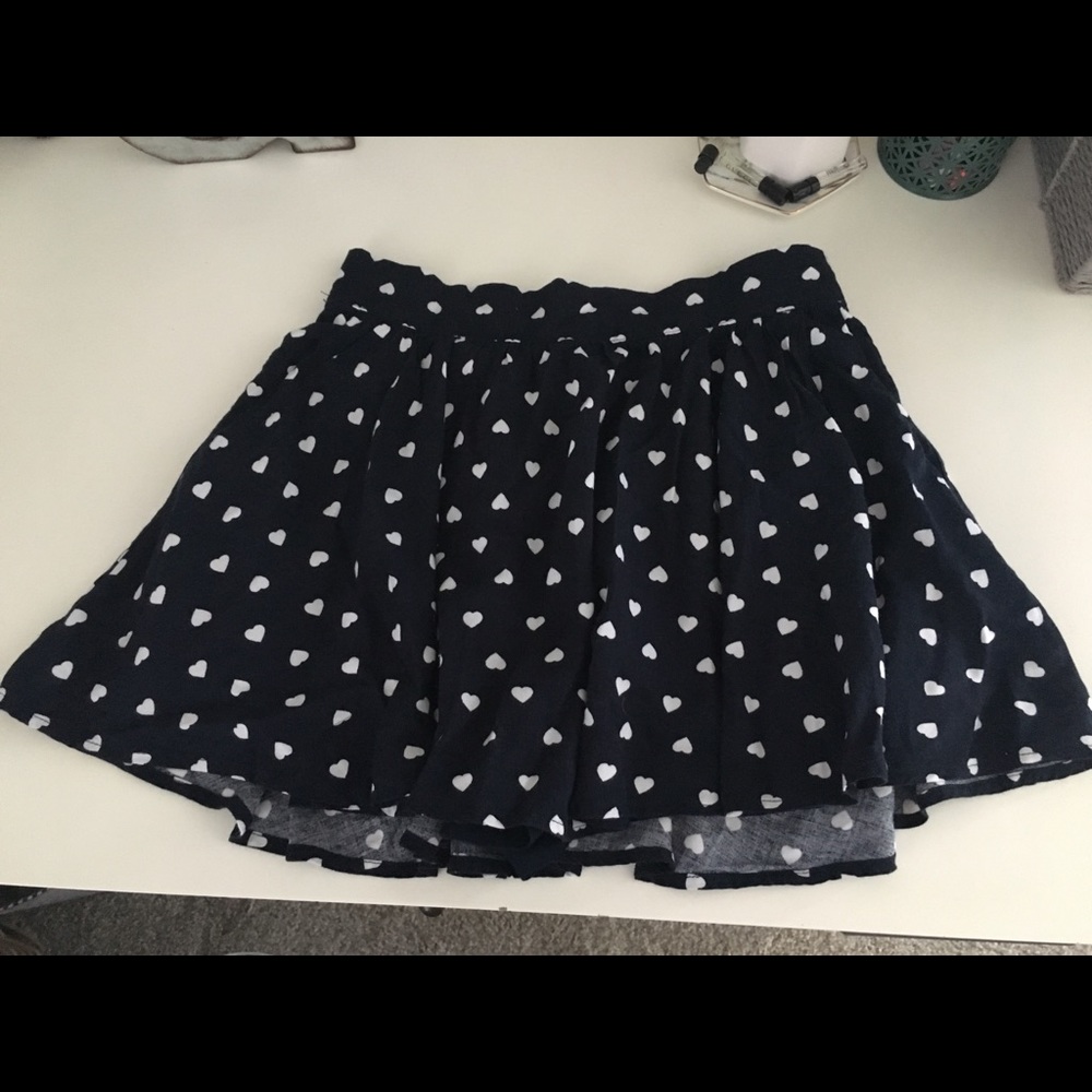 Like new Polka dot fun skirt/skort